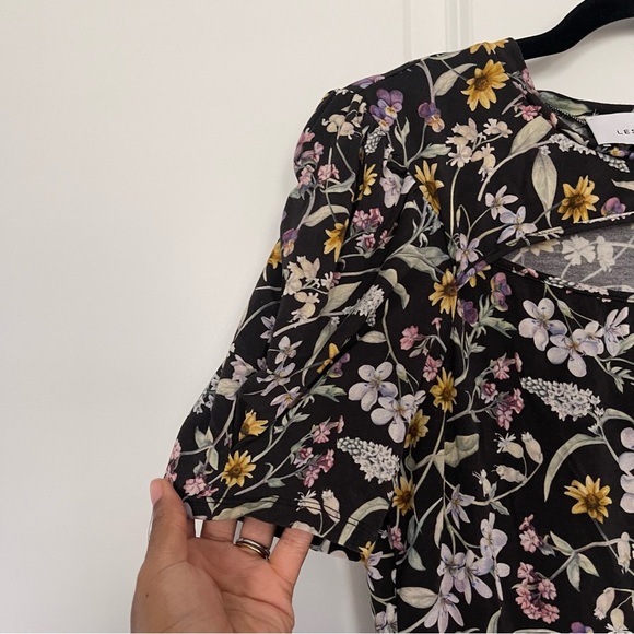 LES REVERIES PEEK-A-BOO TOP - Picture 6 of 7